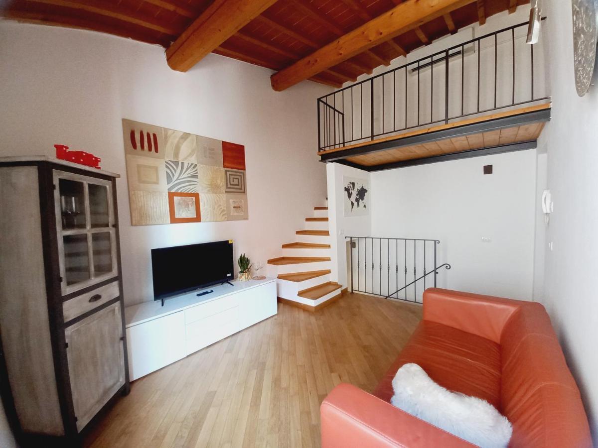 Casina Iris - Reggello Apartment Exterior photo